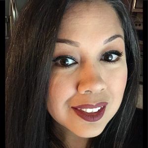 Meet your Posher, Veronica